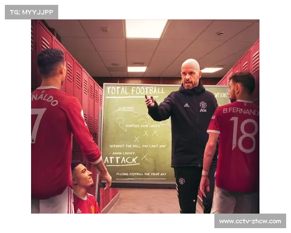 曼联更衣室氛围融洽 团队活动促进球员默契与配合提升 曼联更衣室氛围融洽 团队活动促进球员默契与配合提升